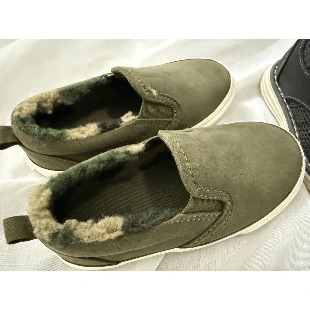 Lot Of 2 Pairs Toddler Size 7 And 8 Boy Shoes Sneakers Old‎ Navy Cat Jack Sherpa